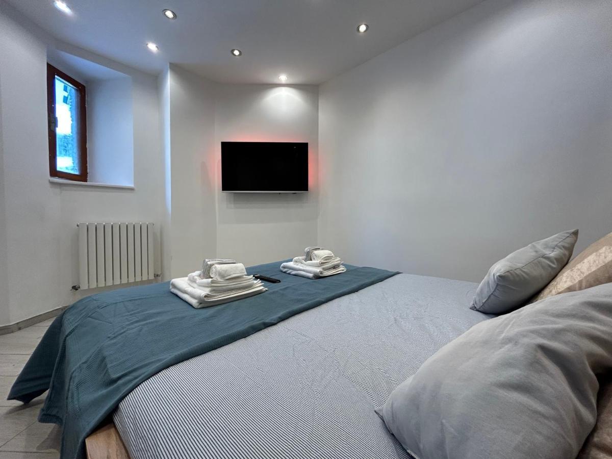 Terra Apartment - Ski In & Ski Out - Cerviniaholidays-Com 브루일서비니아 외부 사진